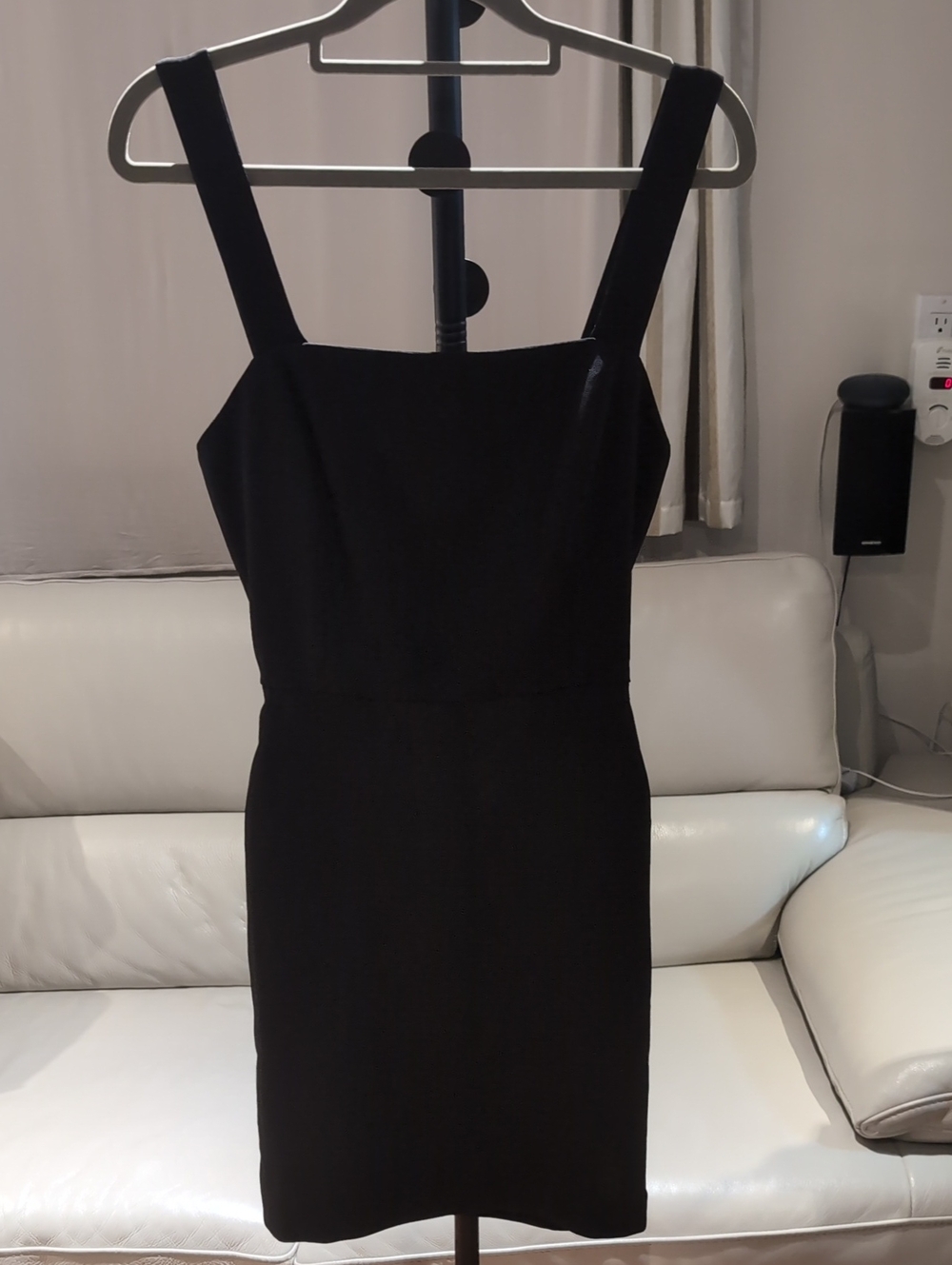 Wilfred Black Tie Back Dress Size 4